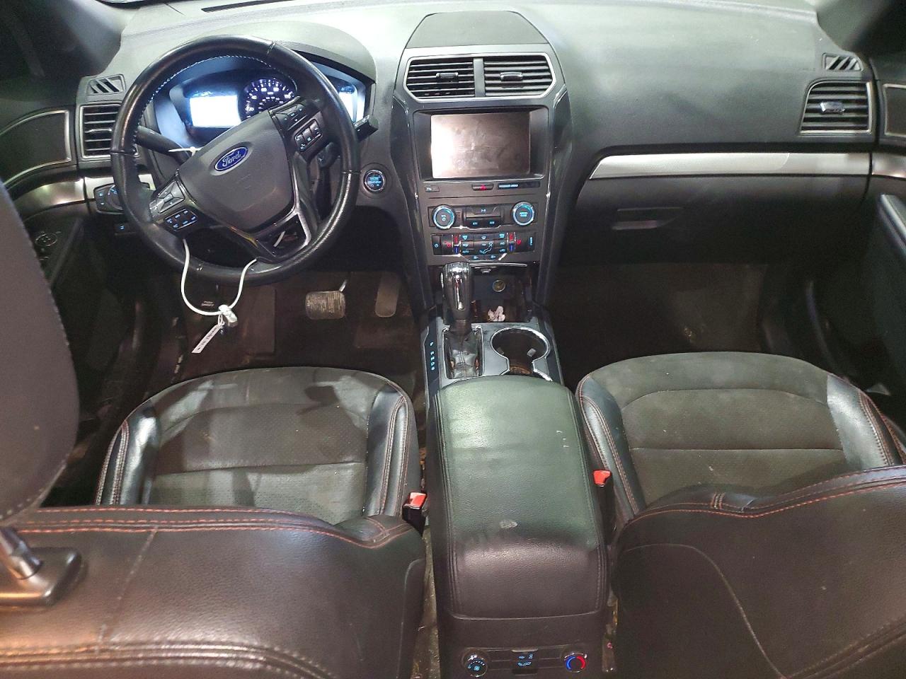 2018 FORD EXPLORER XLT photo 22