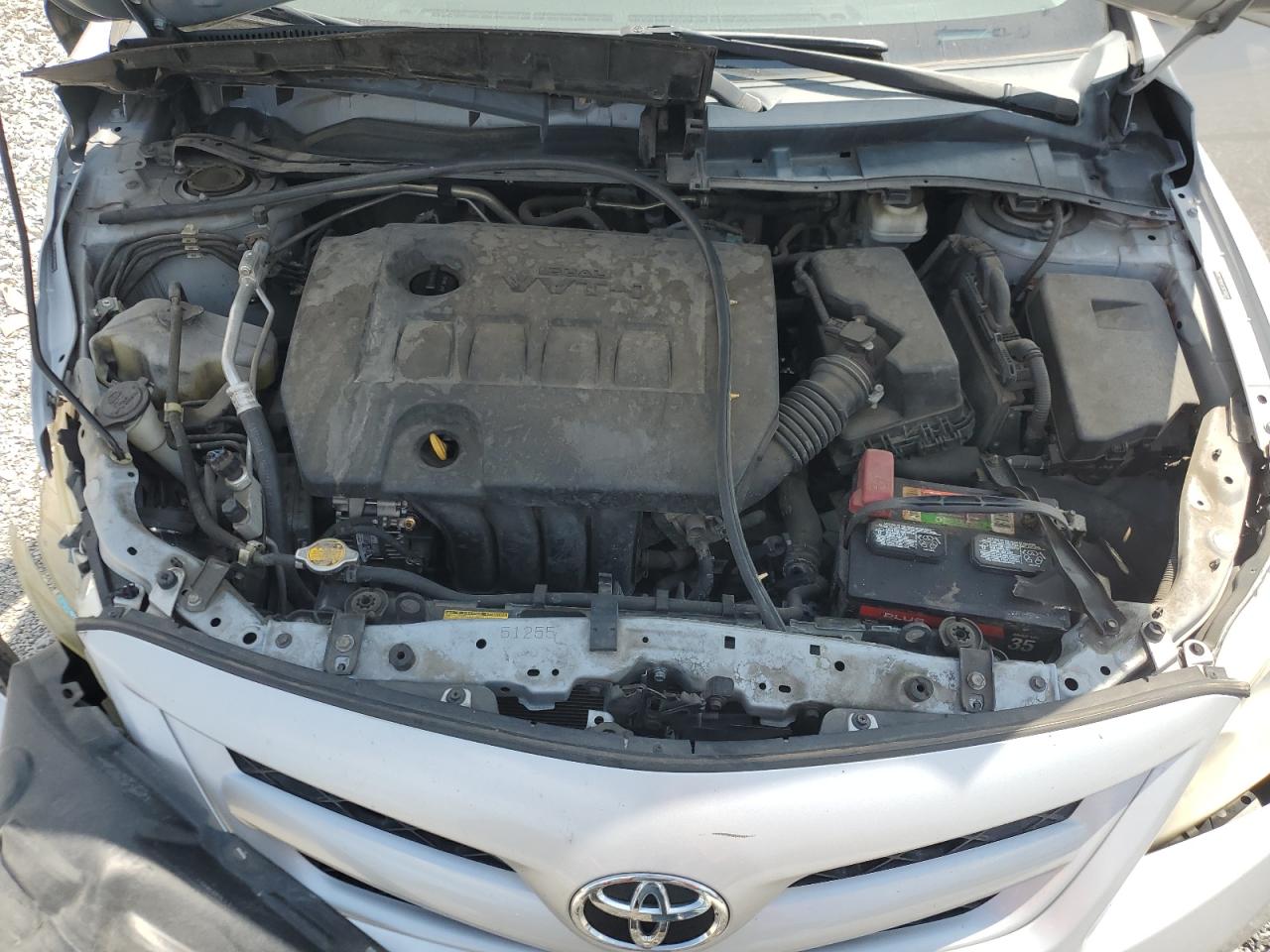 2011 TOYOTA COROLLA LE photo 11