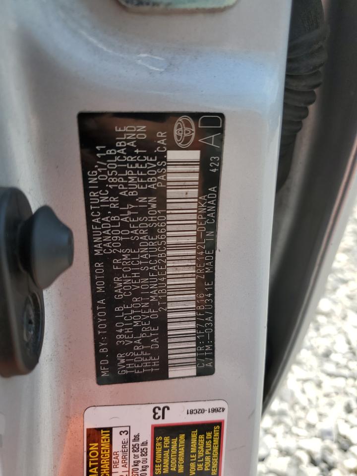 2011 TOYOTA COROLLA LE photo 12