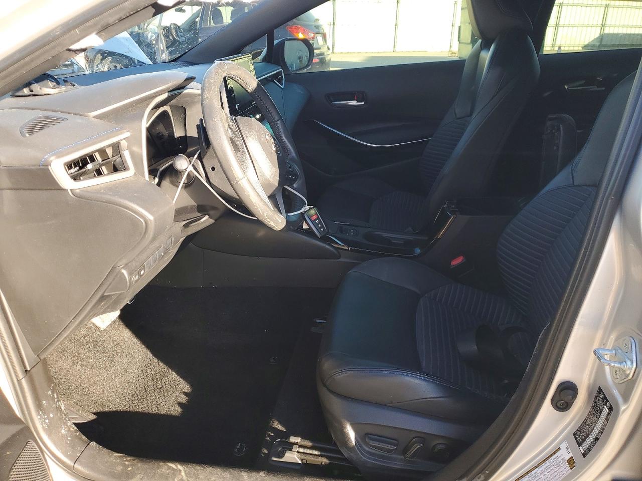 2020 TOYOTA COROLLA XSE photo 7