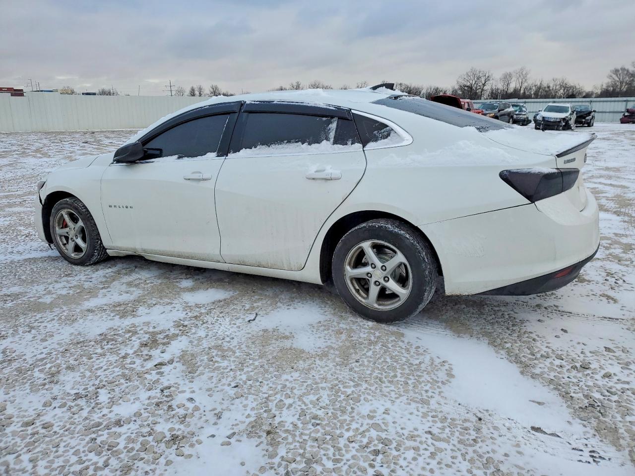 2017 CHEVROLET MALIBU LS photo 4