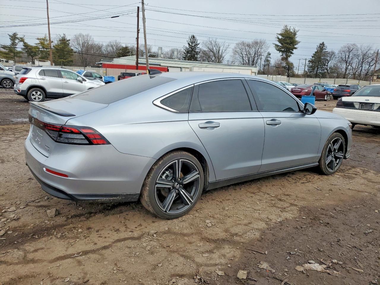 2025 HONDA ACCORD HYBRID SPORT photo 3