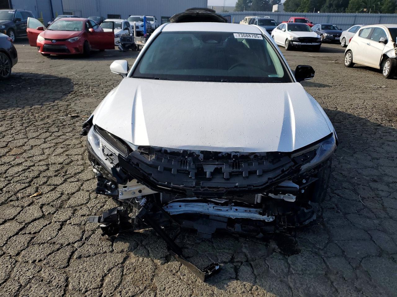 2025 TOYOTA CAMRY XSE photo 5