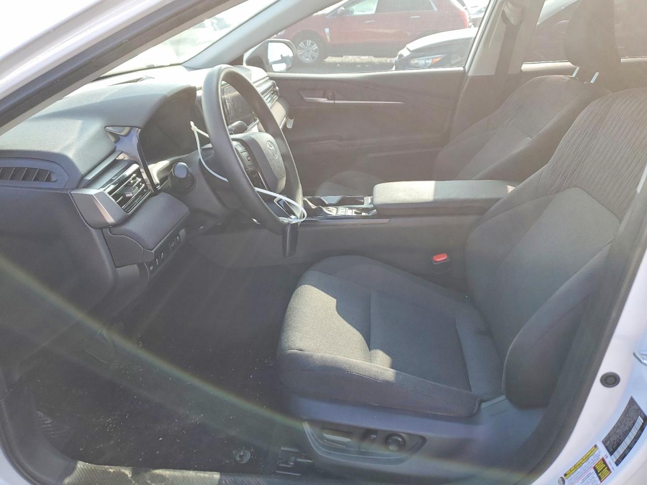 2025 TOYOTA CAMRY XSE photo 7