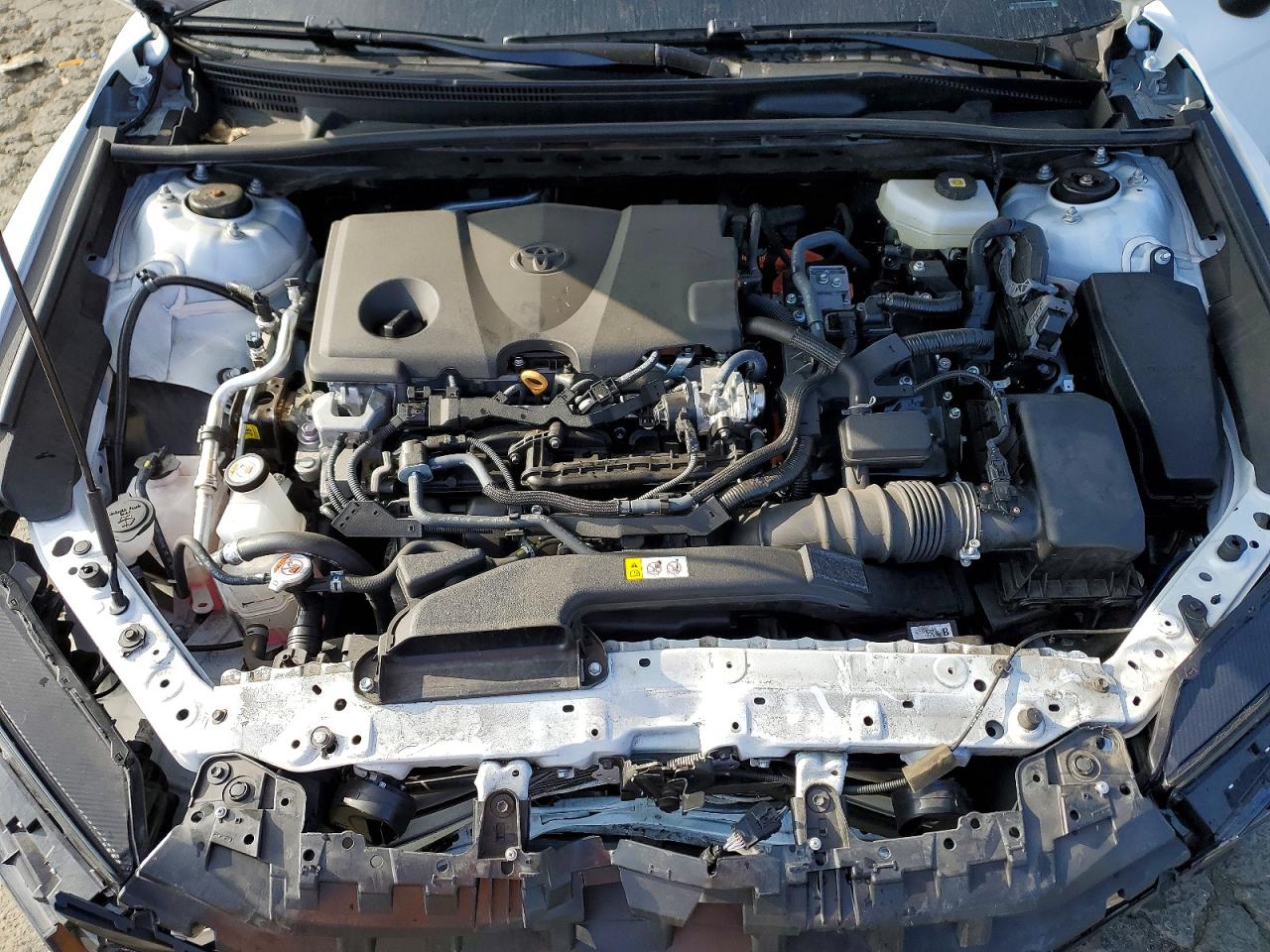 2025 TOYOTA CAMRY XSE photo 11
