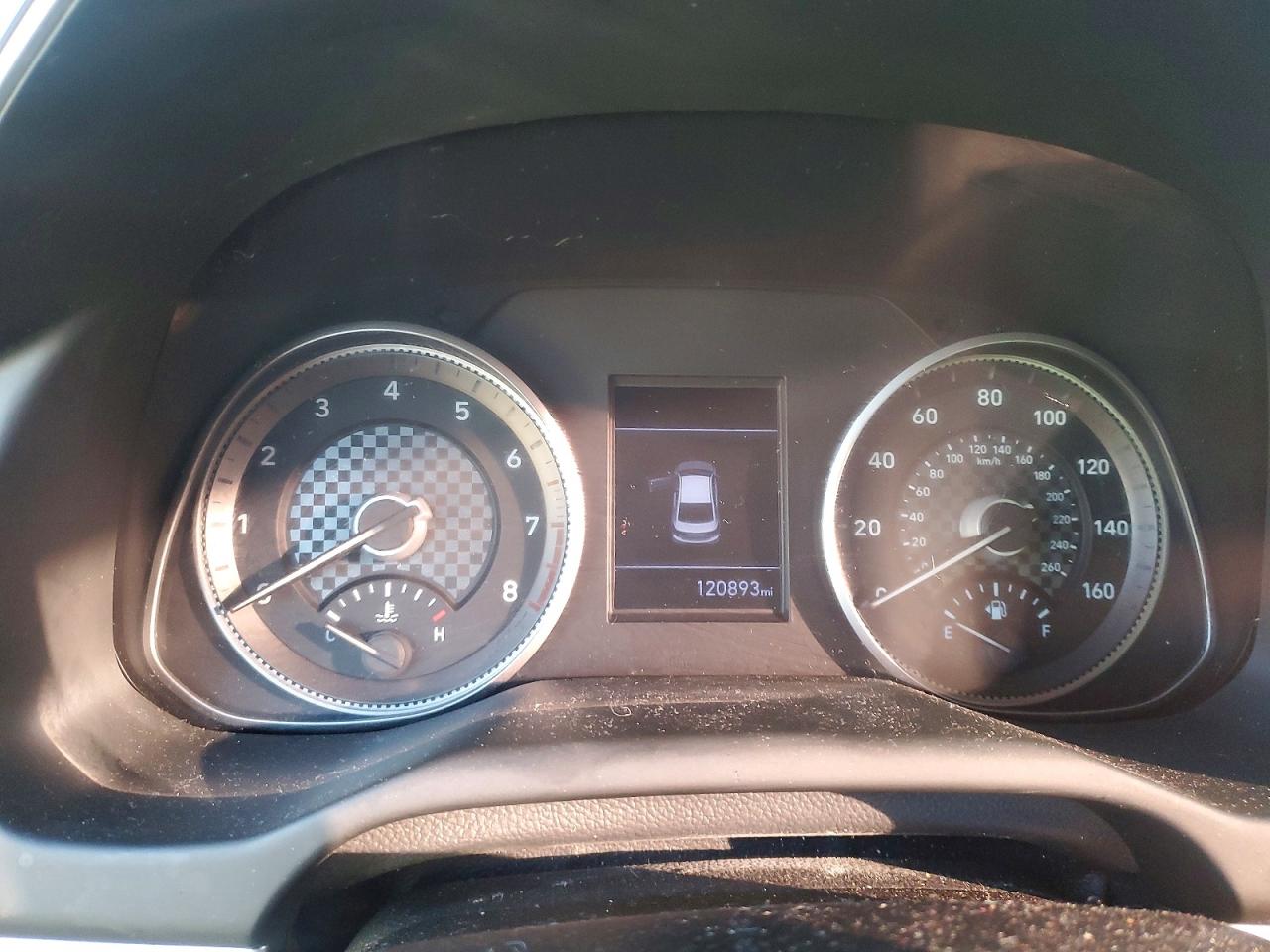 2020 HYUNDAI ELANTRA SEL photo 9
