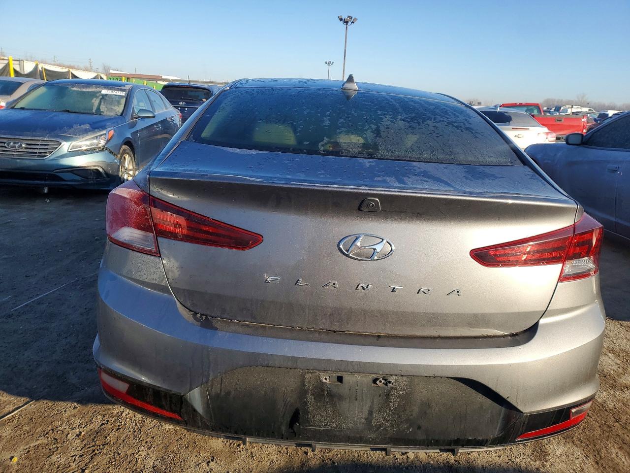 2020 HYUNDAI ELANTRA SEL photo 6