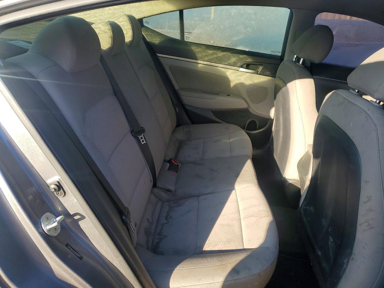 2020 HYUNDAI ELANTRA SEL photo 10