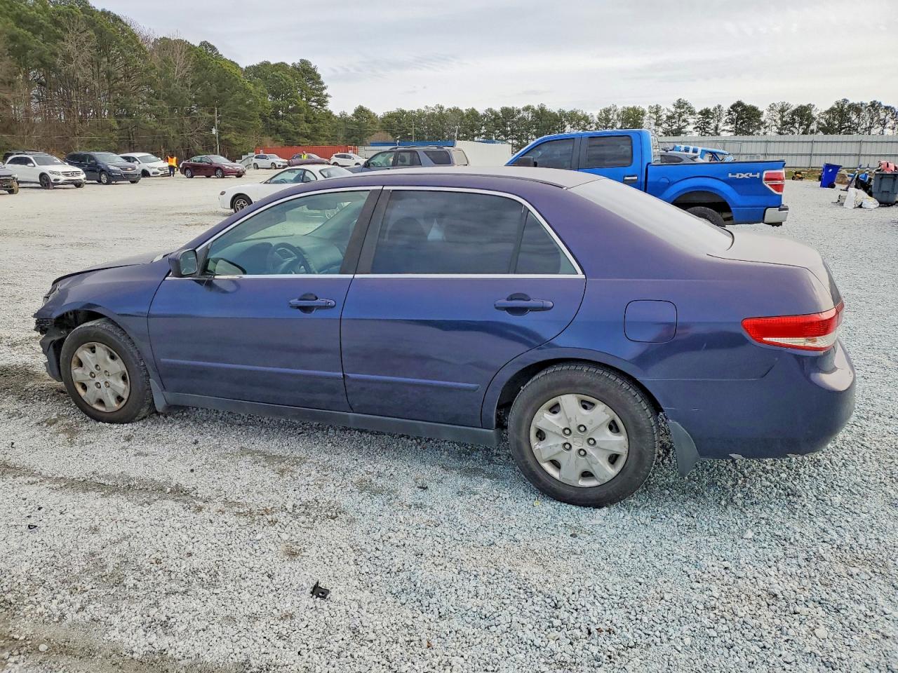 2003 HONDA ACCORD LX photo 2