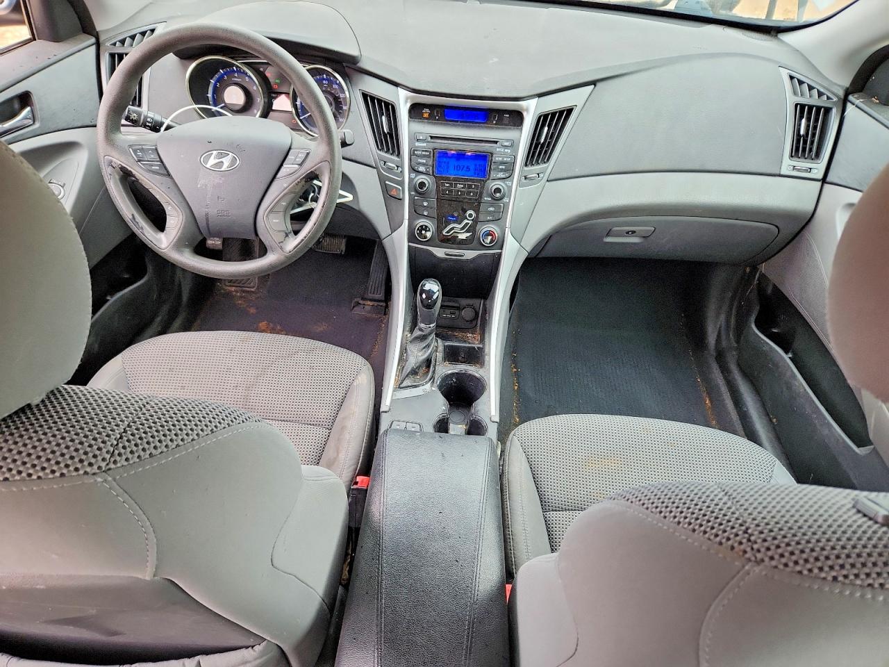 2013 HYUNDAI SONATA GLS photo 8