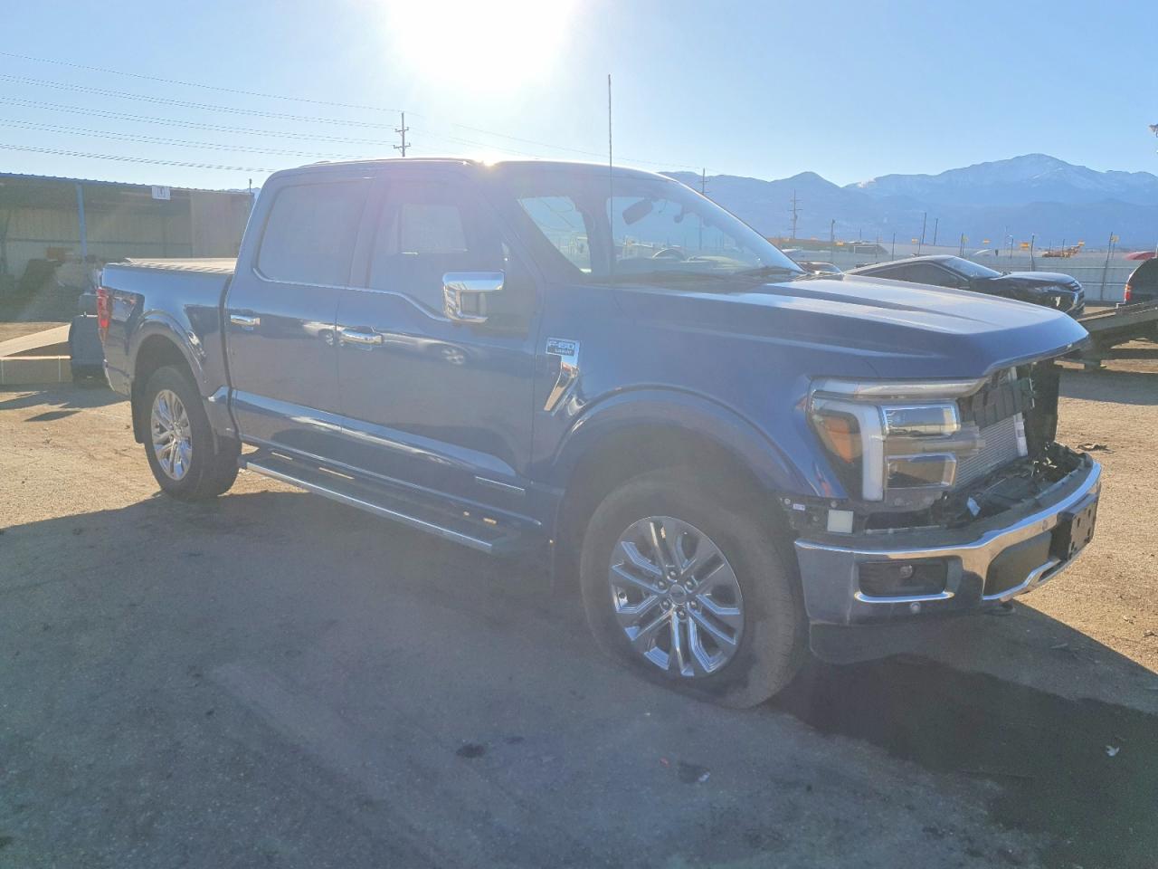2025 FORD F150 LARIAT photo 10
