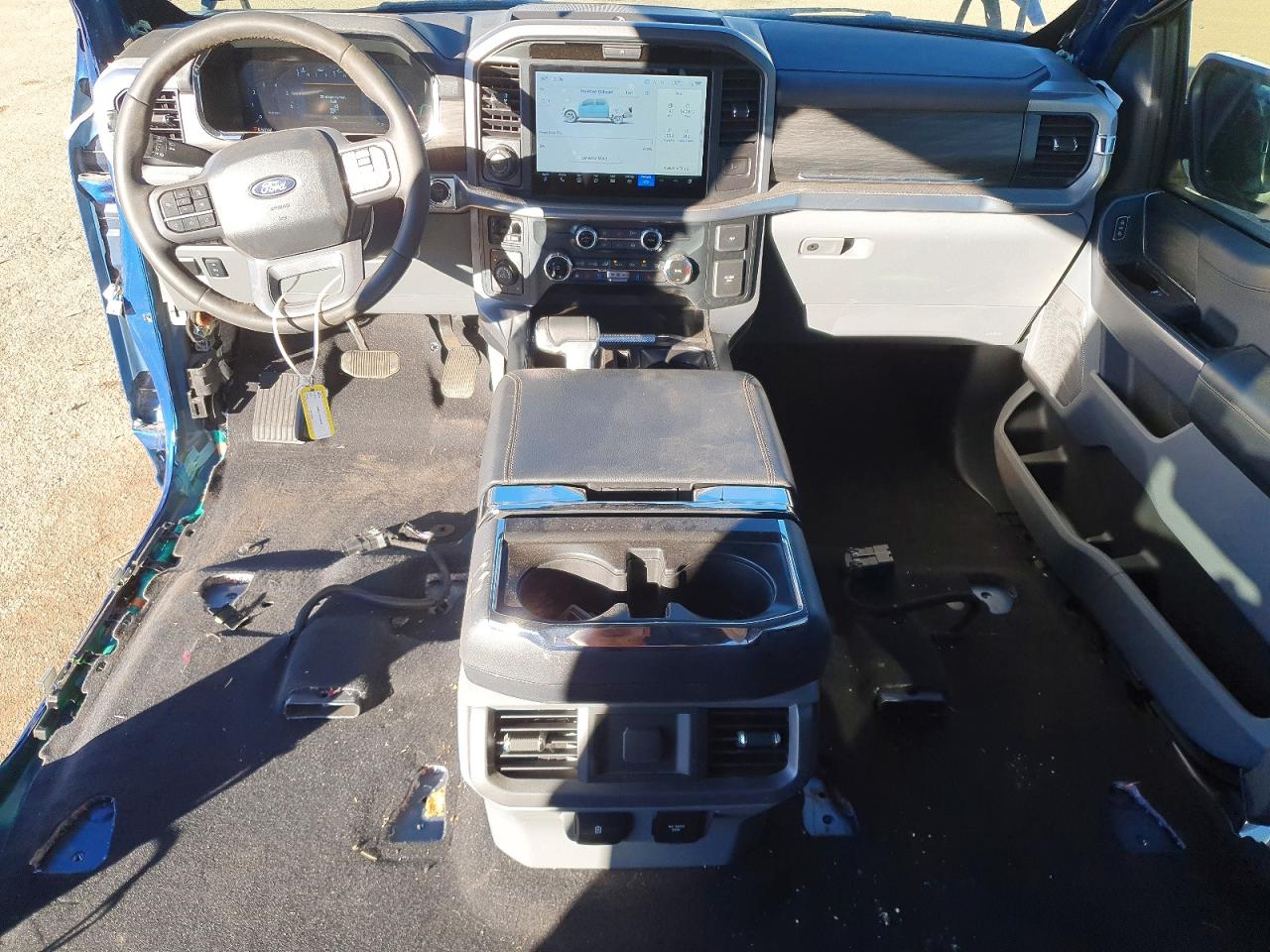 2025 FORD F150 LARIAT photo 22