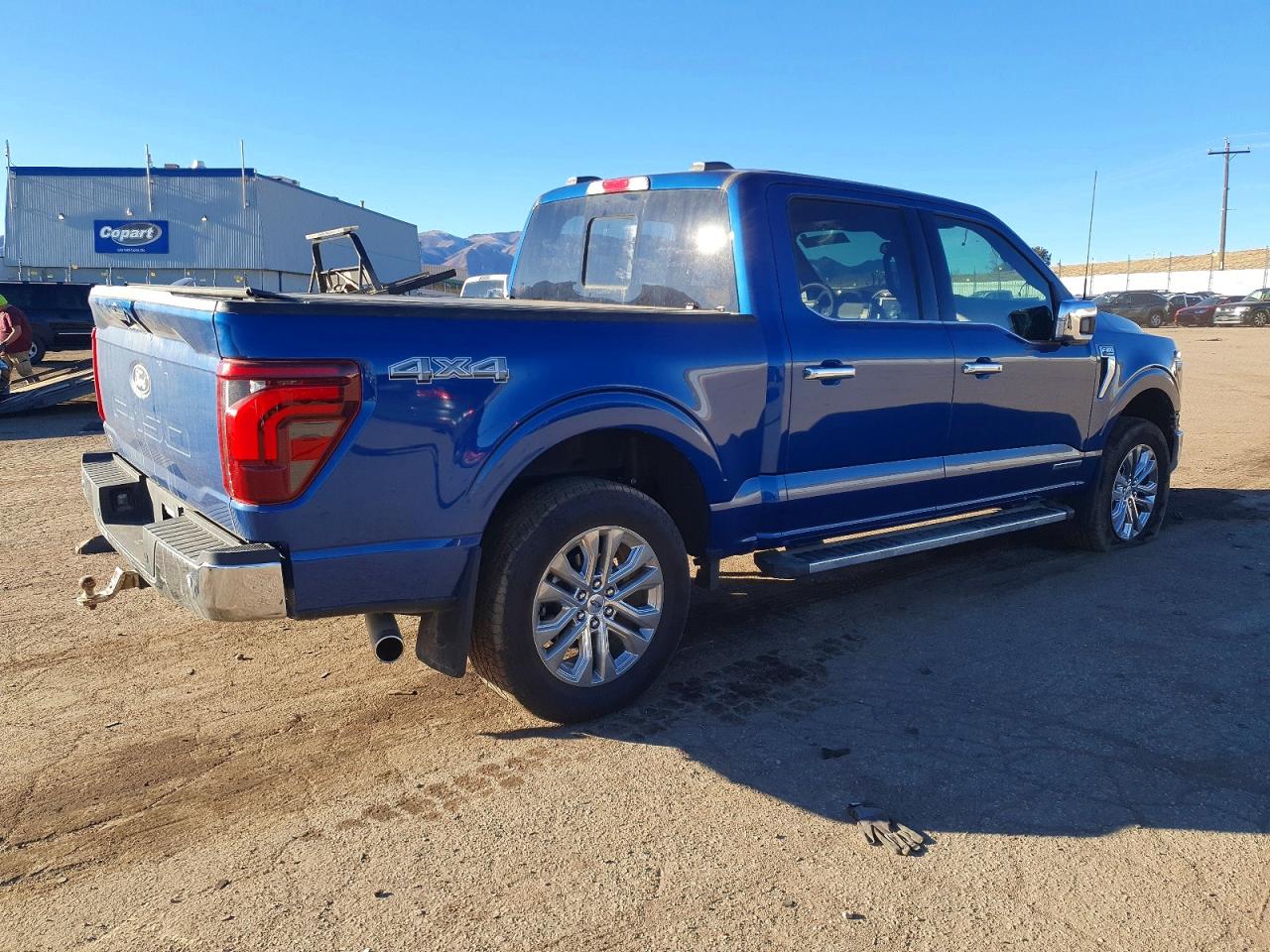 2025 FORD F150 LARIAT photo 7