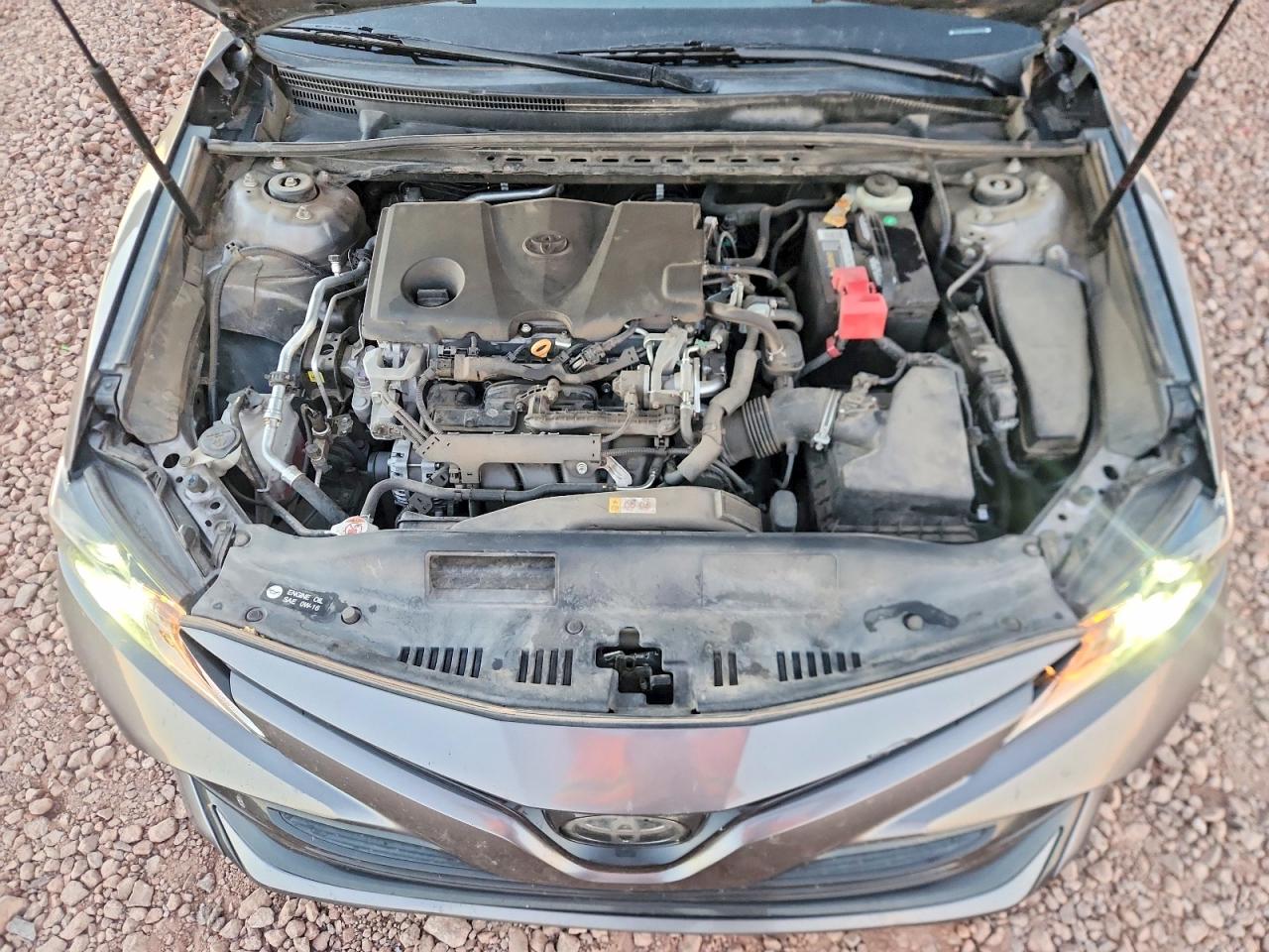 2018 TOYOTA CAMRY L photo 21