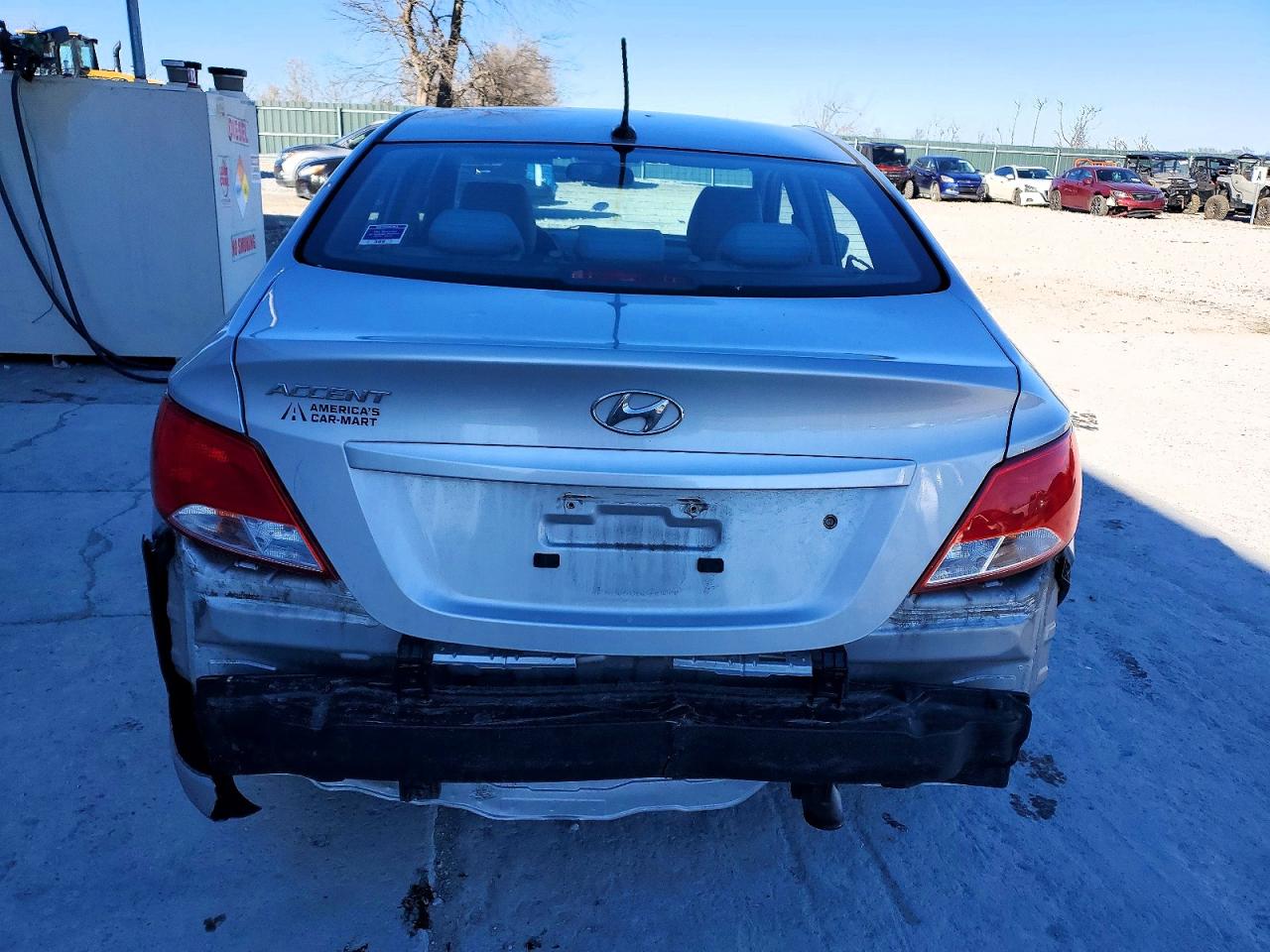 2017 HYUNDAI ACCENT SE photo 11