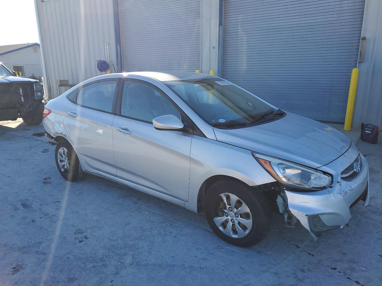 2017 HYUNDAI ACCENT SE photo 7
