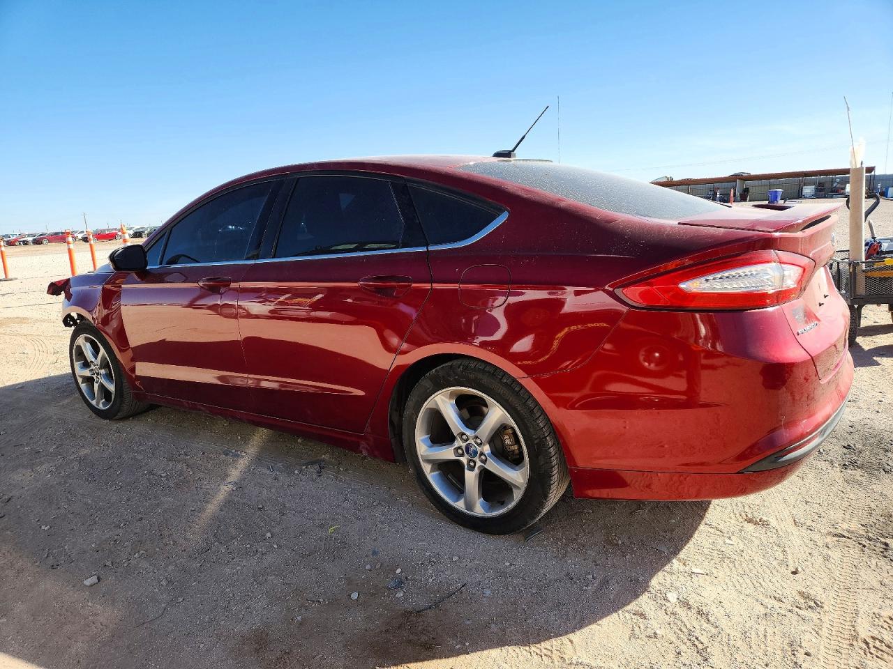 2014 FORD FUSION SE photo 2