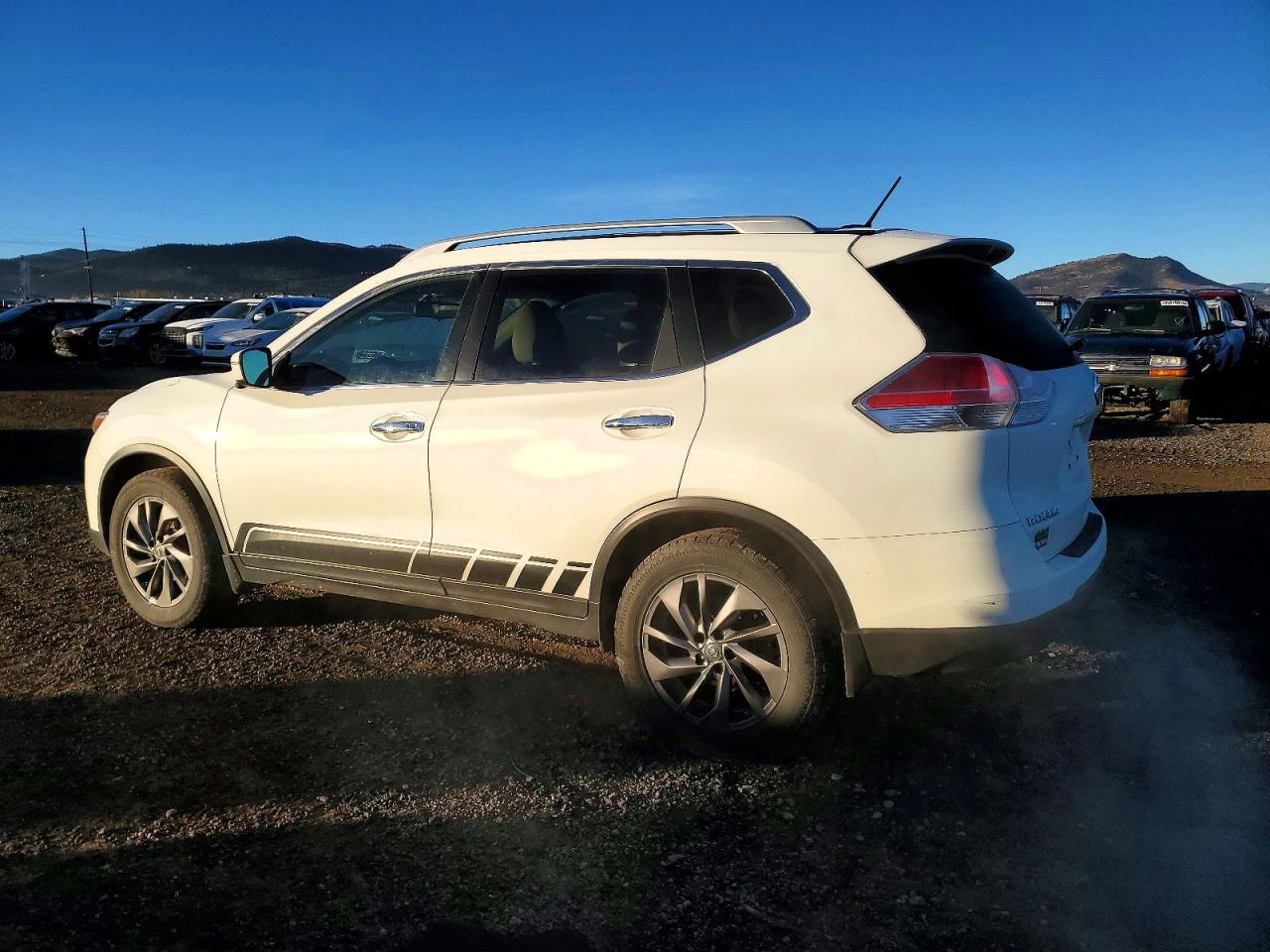 2016 NISSAN ROGUE S photo 4