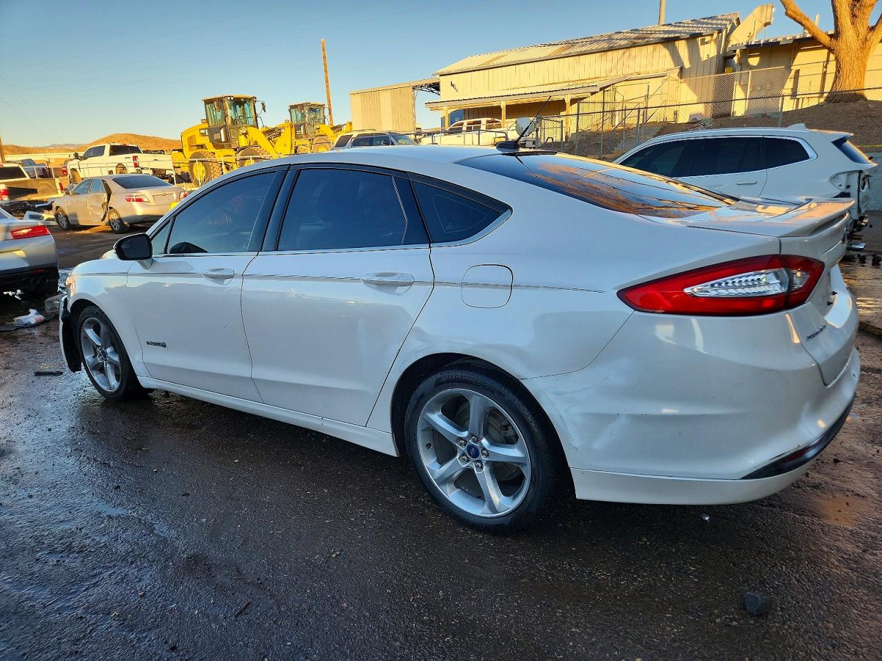 2013 FORD FUSION SE HYBRID photo 2