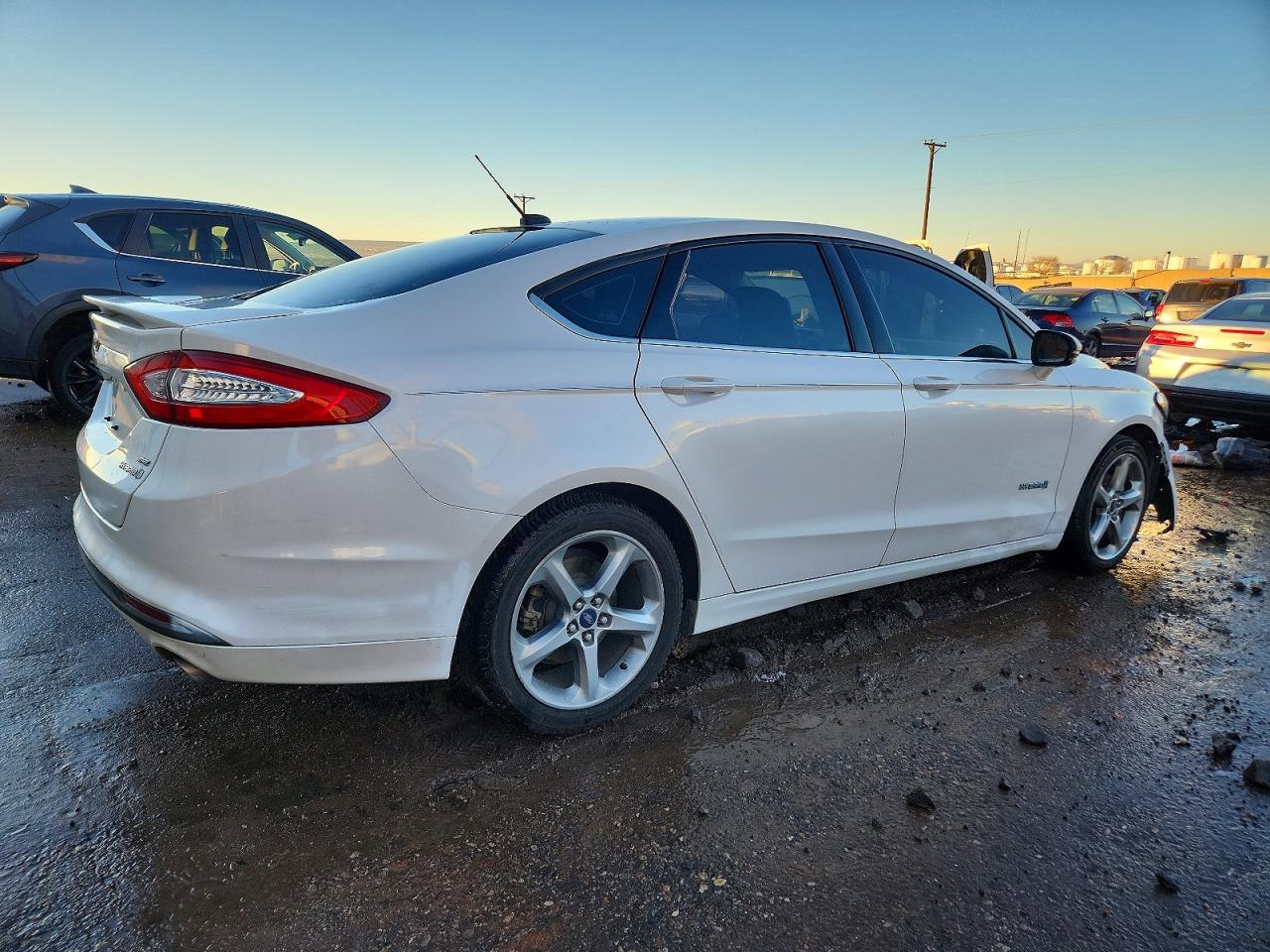 2013 FORD FUSION SE HYBRID photo 3