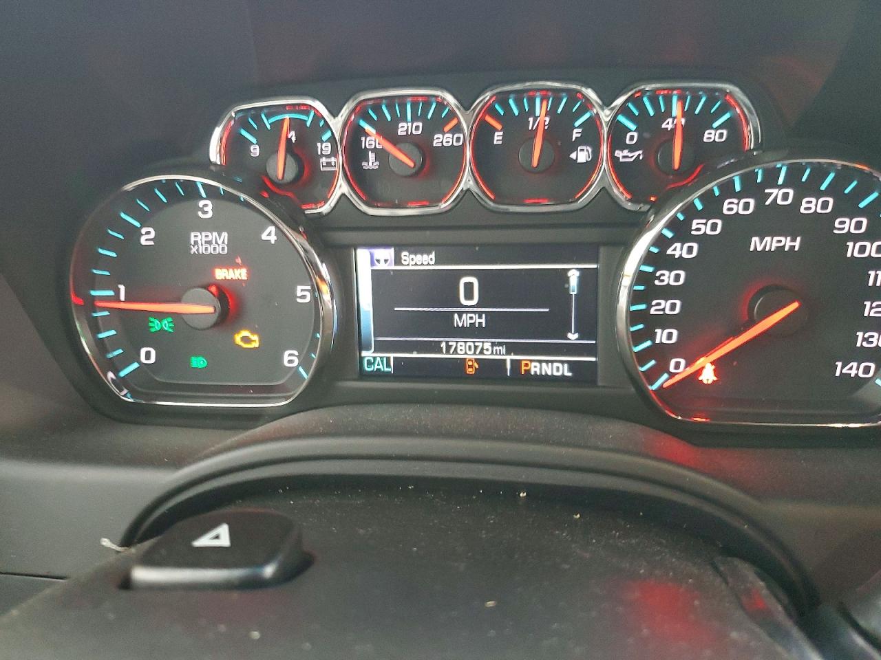 2018 CHEVROLET SUBURBAN C1500 LT photo 25