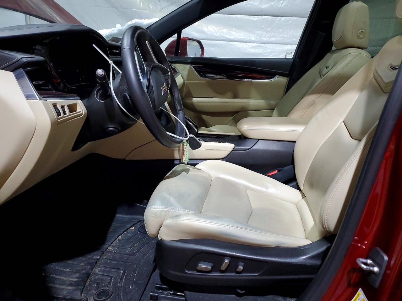 2017 CADILLAC XT5 LUXURY photo 19