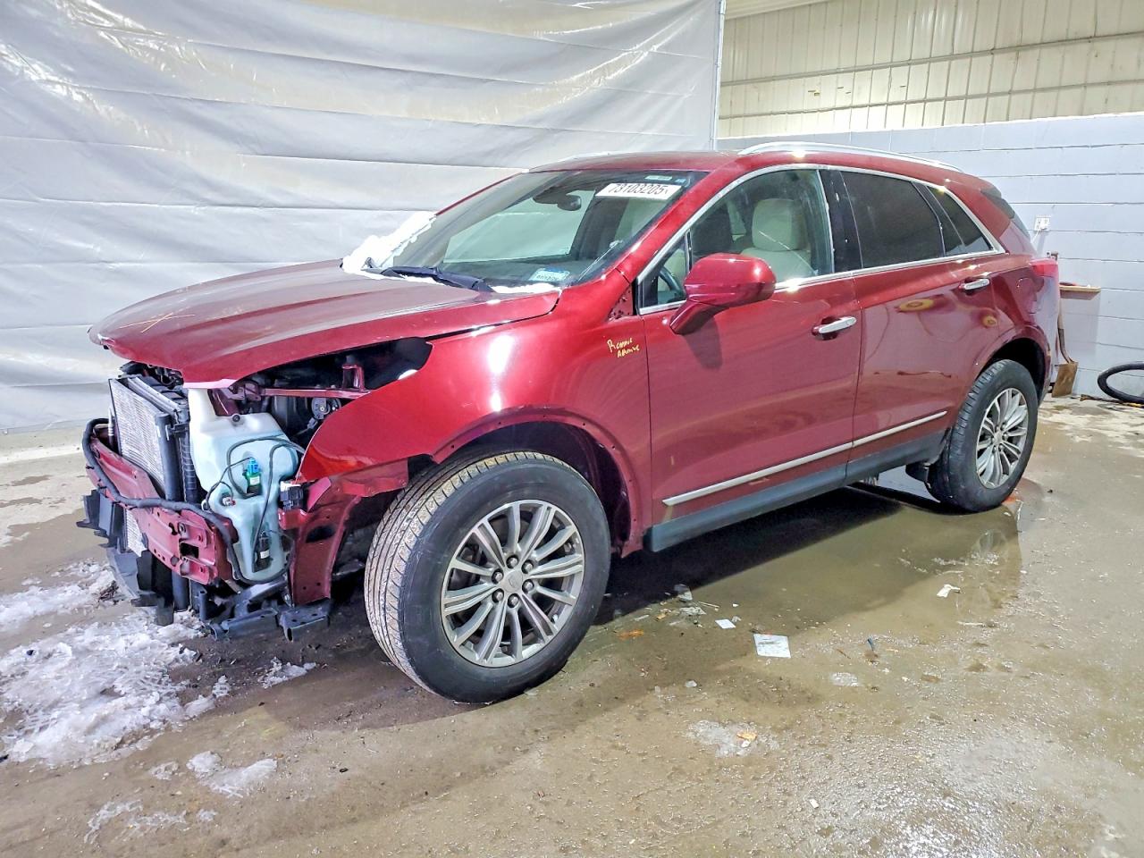2017 CADILLAC XT5