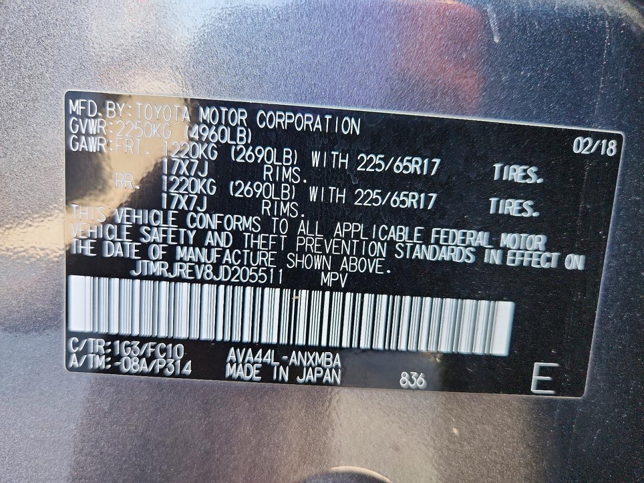 2018 TOYOTA RAV4 HV LE photo 27