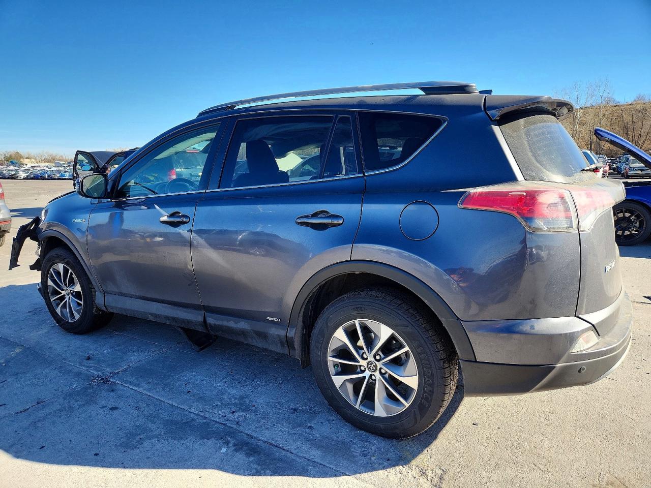 2018 TOYOTA RAV4 HV LE photo 3