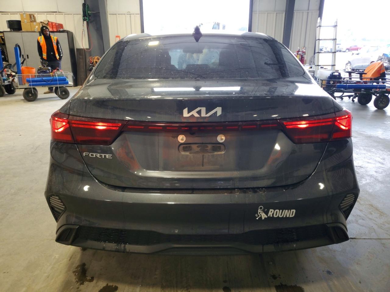 2023 KIA FORTE LX photo 11