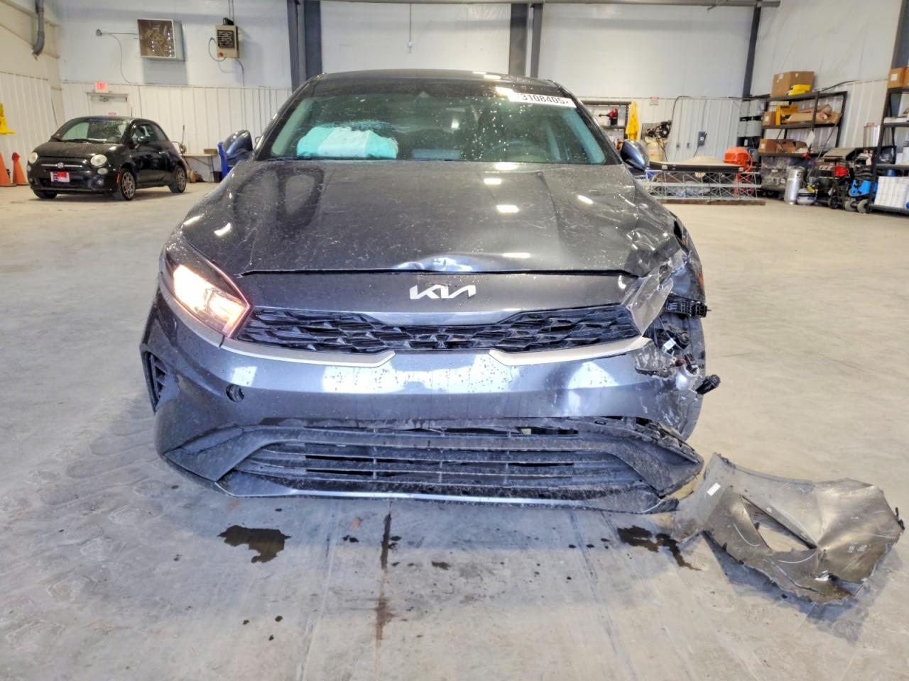 2023 KIA FORTE LX photo 9