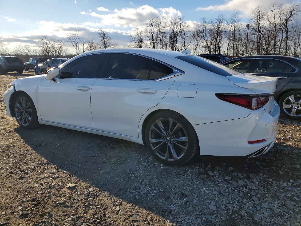 2019 LEXUS ES 350 photo 2
