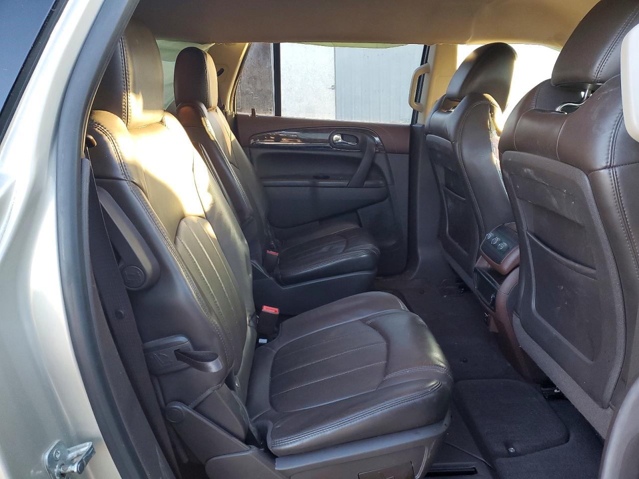 2014 BUICK ENCLAVE photo 31