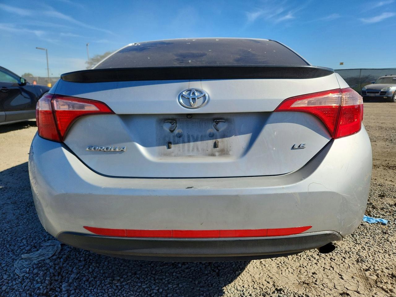 2017 TOYOTA COROLLA L photo 6