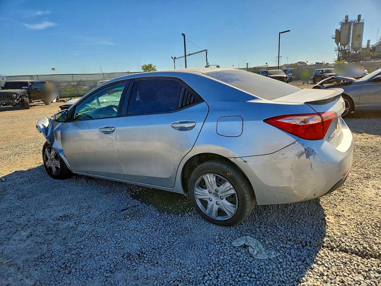 2017 TOYOTA COROLLA L photo 2