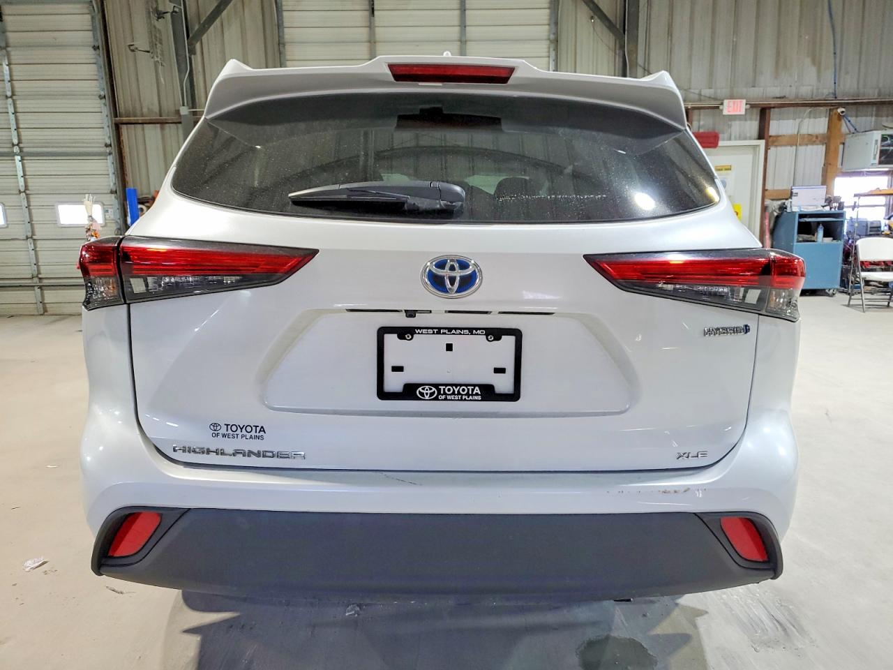 2023 TOYOTA HIGHLANDER HYBRID XLE photo 16