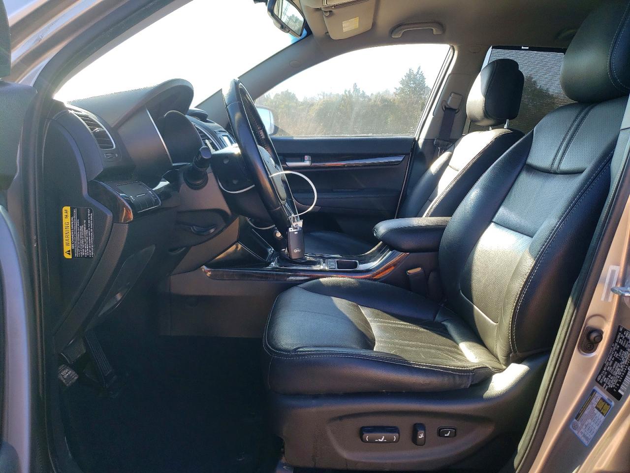 2015 KIA SORENTO EX photo 19