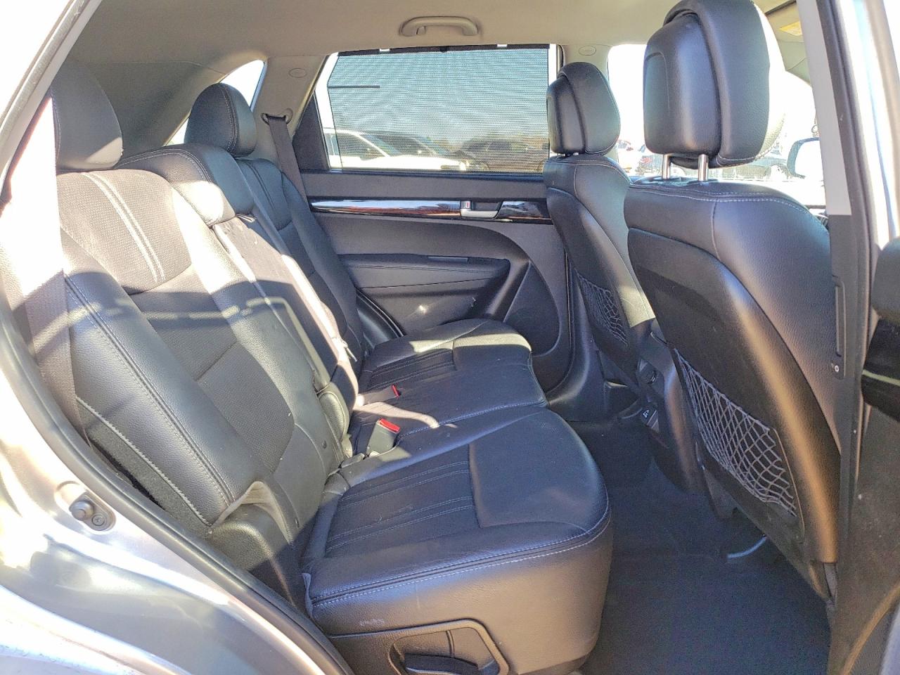 2015 KIA SORENTO EX photo 31