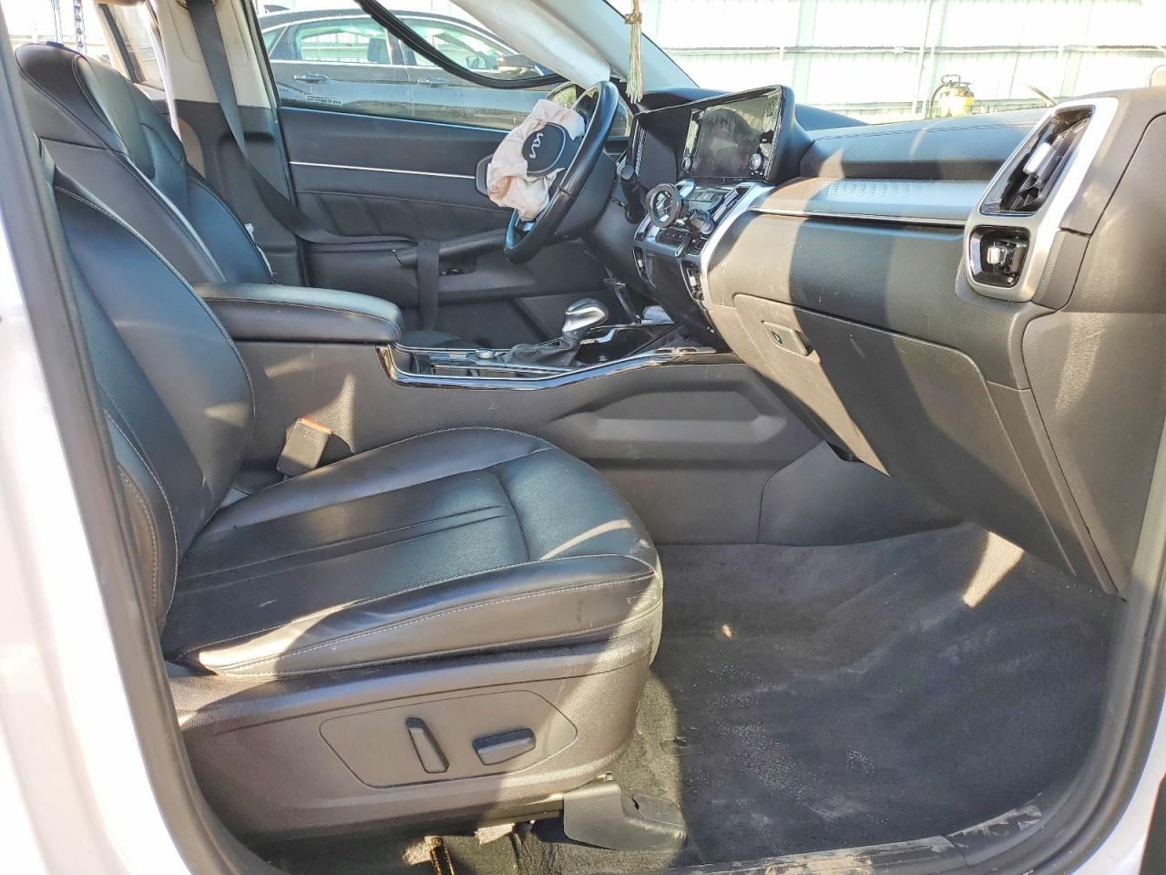 2022 KIA SORENTO SX photo 7