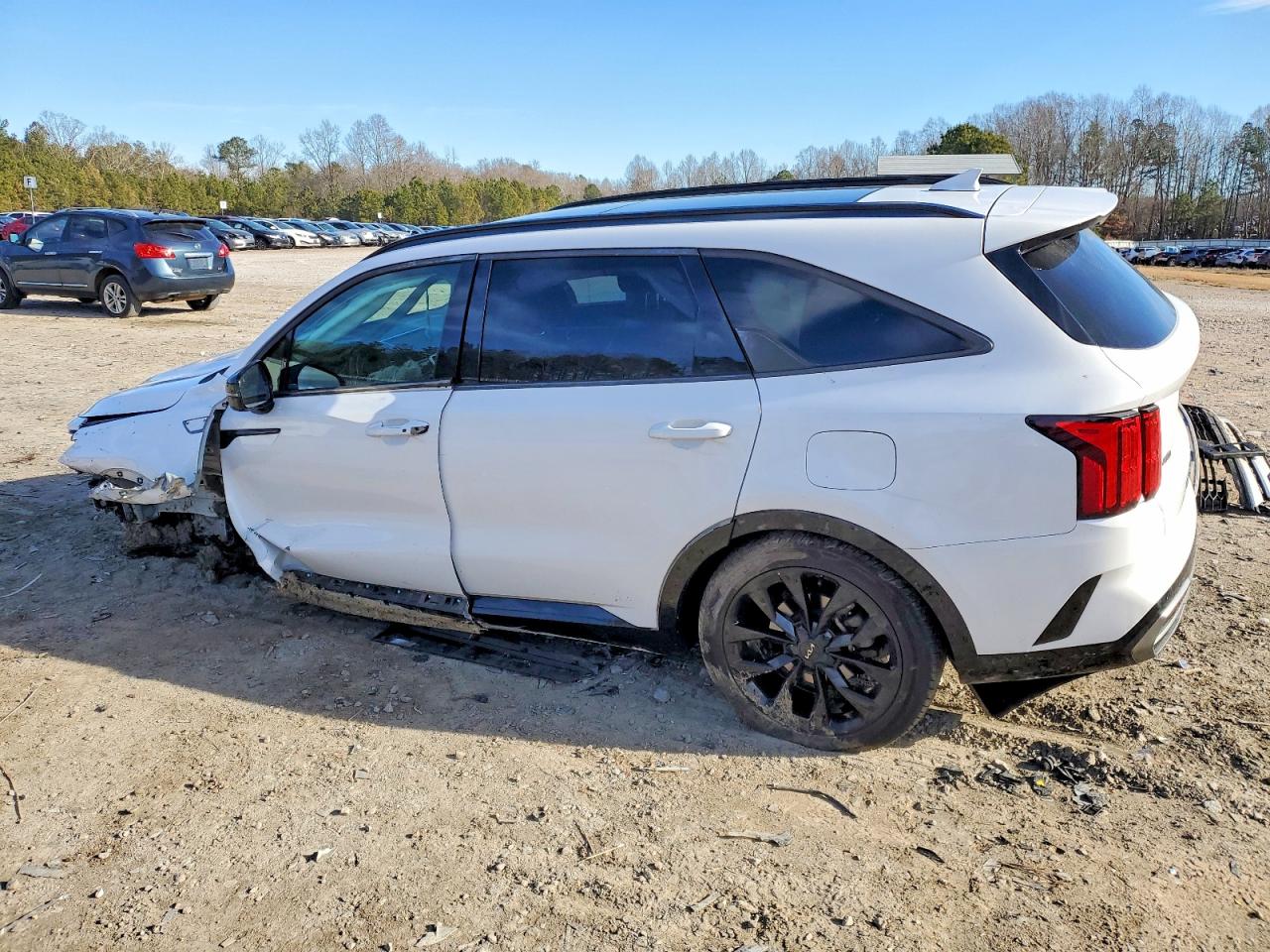 2022 KIA SORENTO SX photo 2