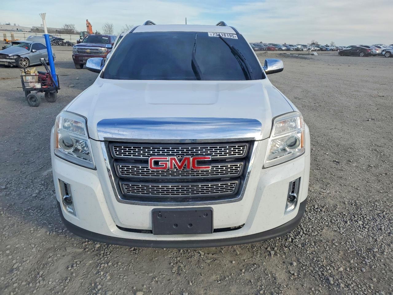 2015 GMC TERRAIN SLT photo 9