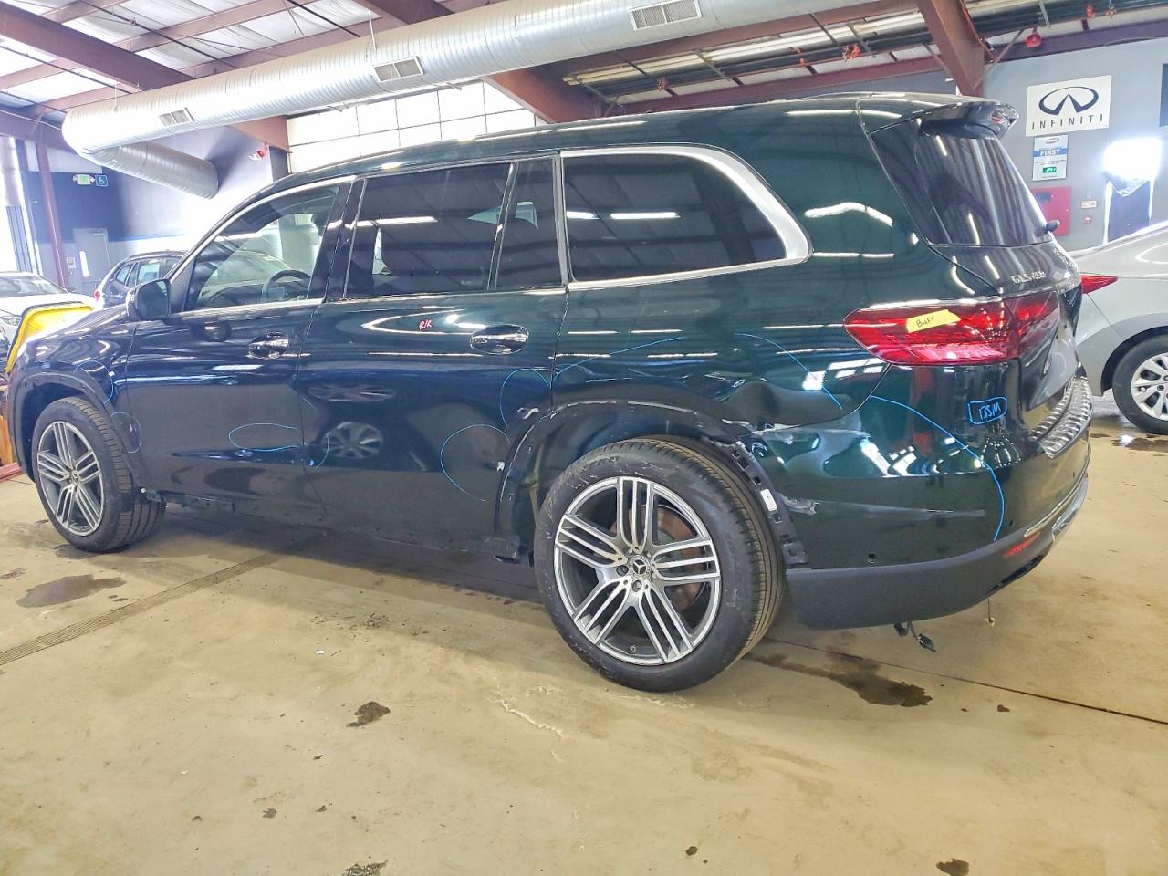 2024 MERCEDES-BENZ GLS 450 4MATIC photo 2