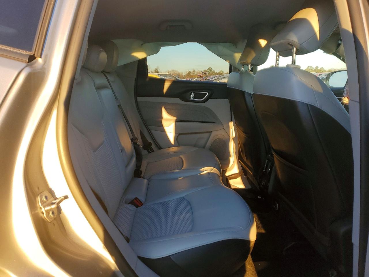 2022 JEEP COMPASS LATITUDE photo 11