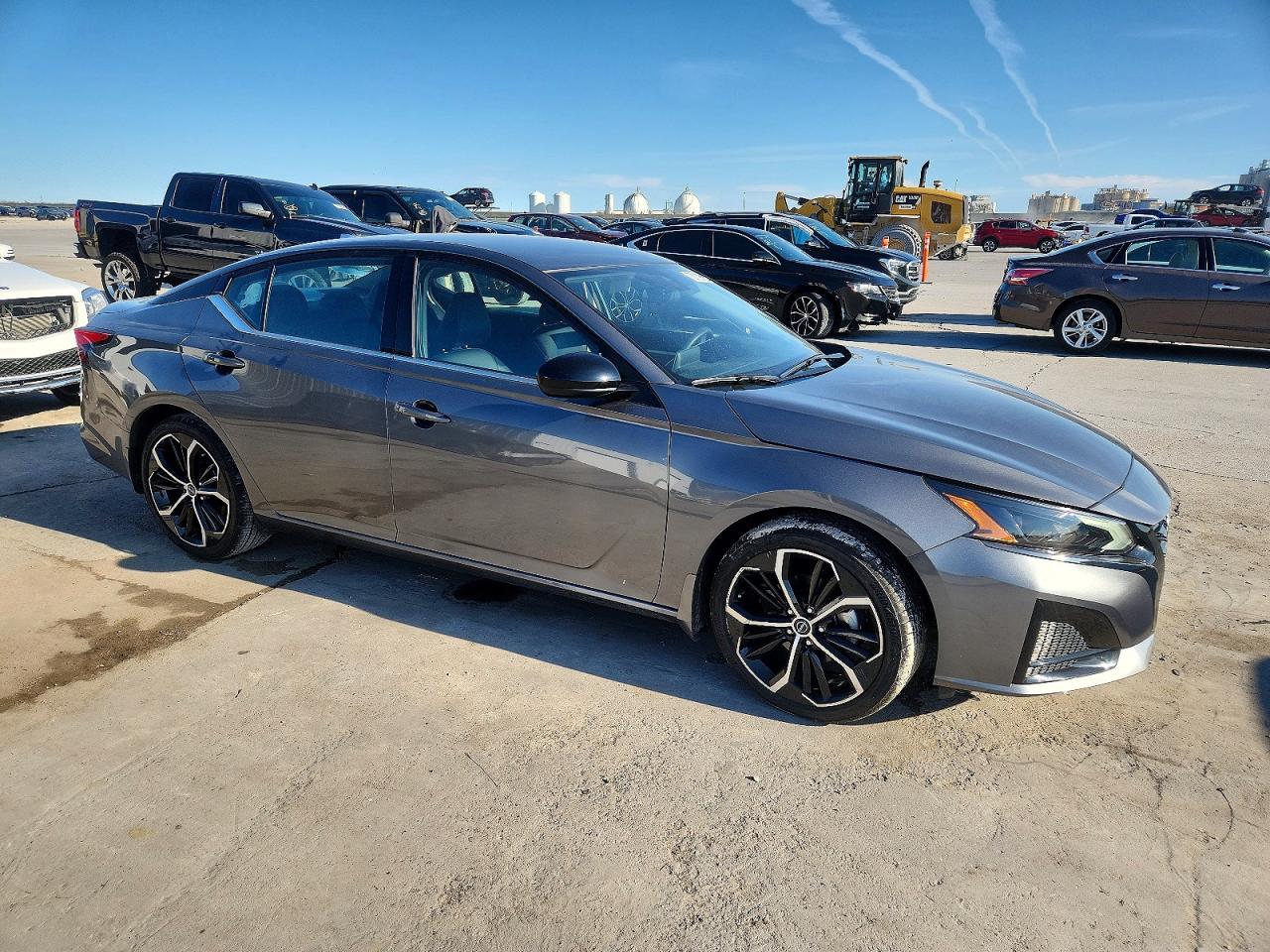 2025 NISSAN ALTIMA 2.5 SR photo 4