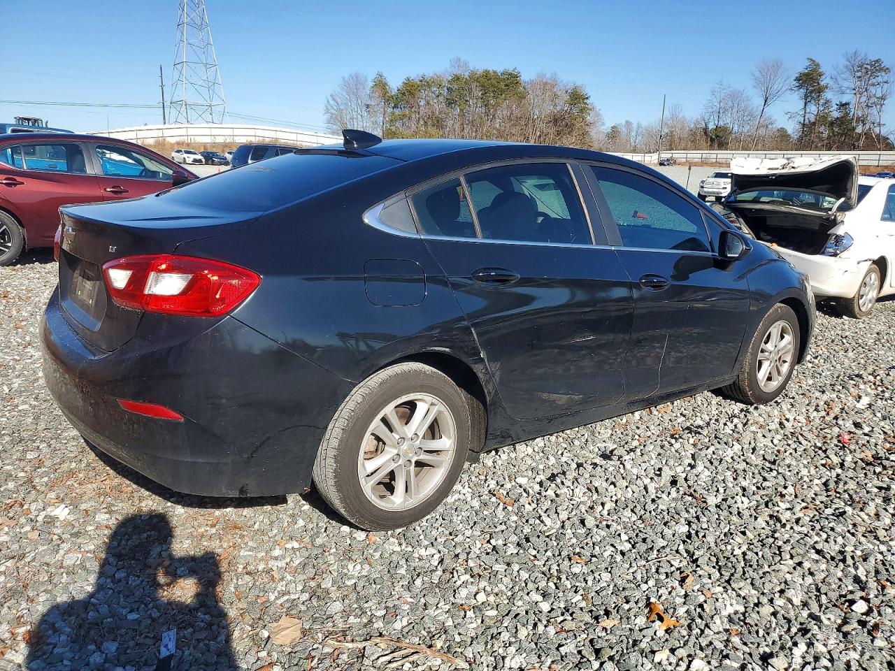 2017 CHEVROLET CRUZE LT photo 3