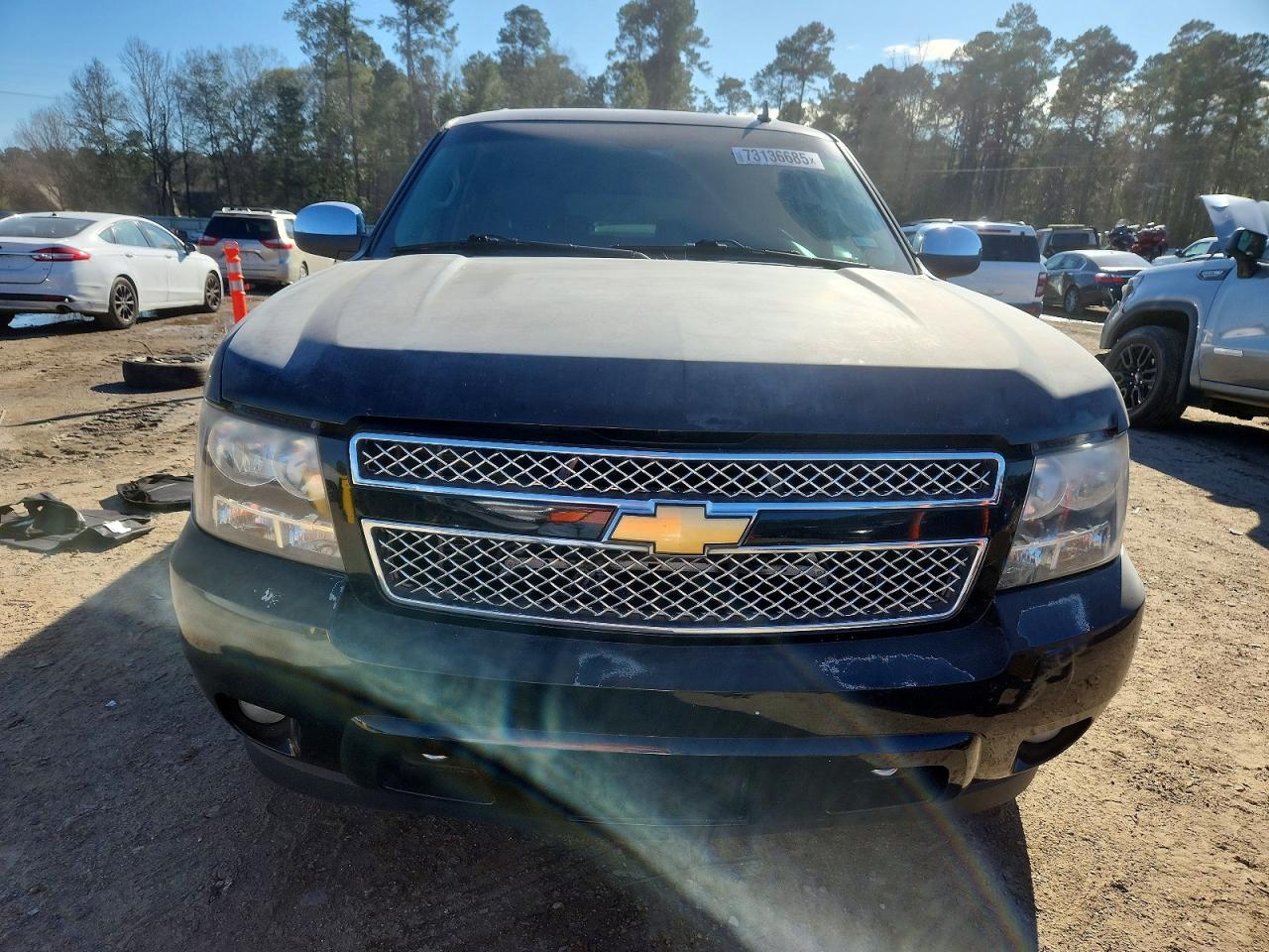 2013 CHEVROLET SUBURBAN photo 9