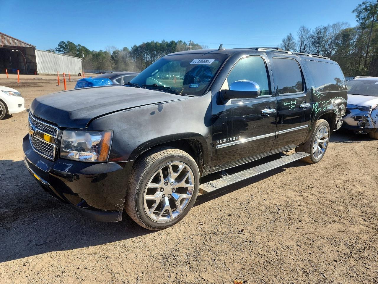 2013 CHEVROLET SUBURBAN
