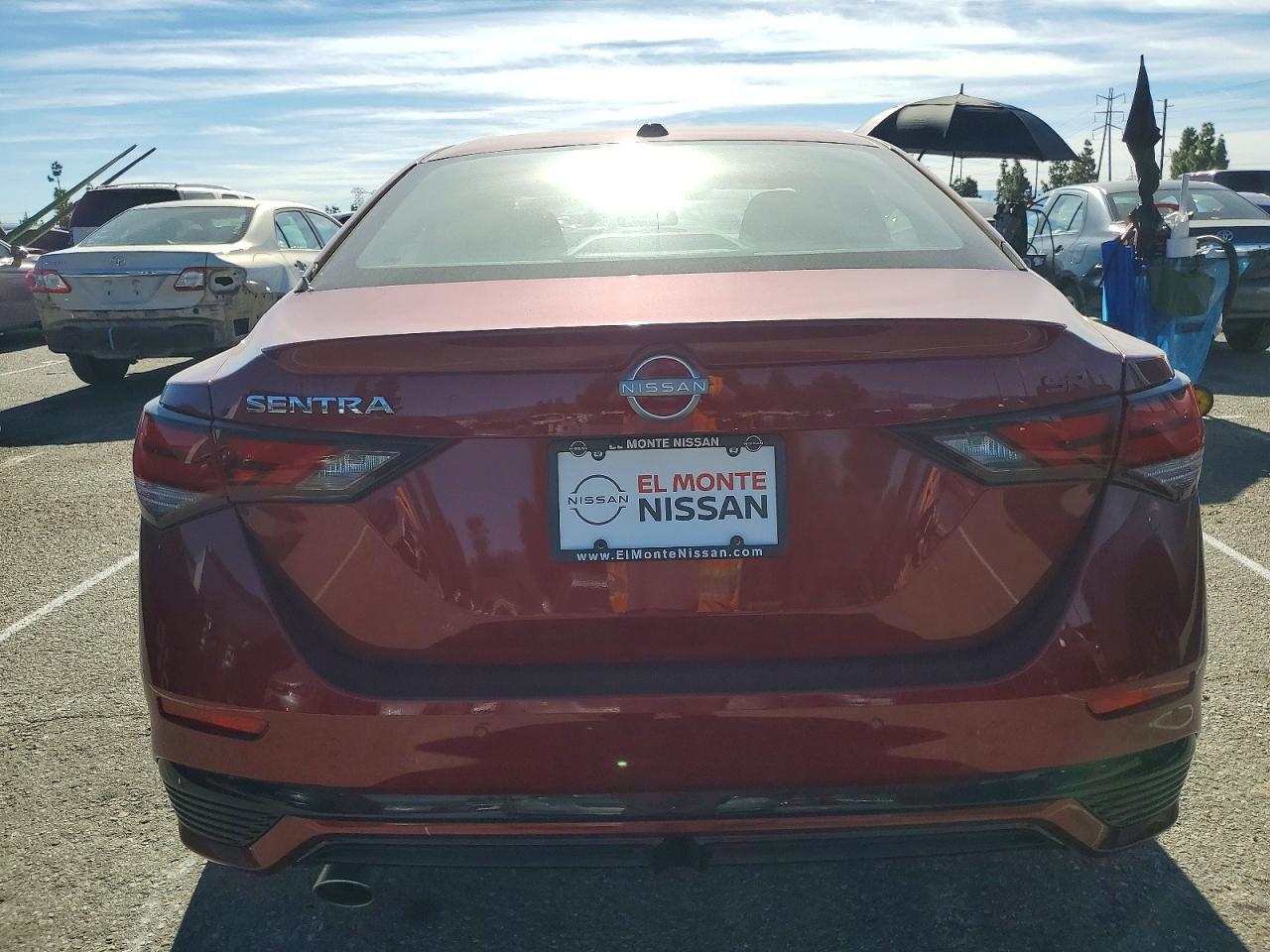 2025 NISSAN SENTRA SR photo 6