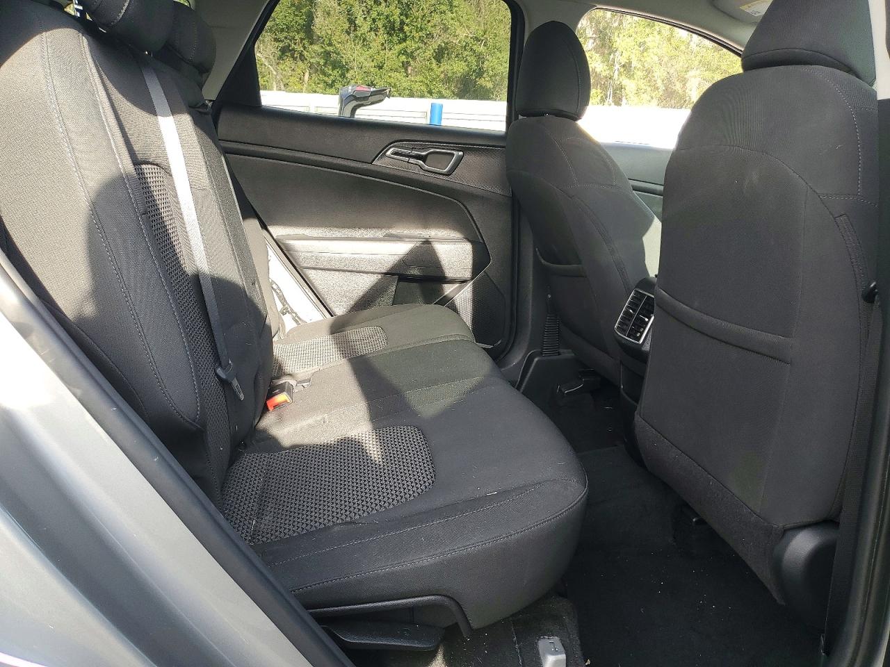 2023 KIA SPORTAGE LX photo 31