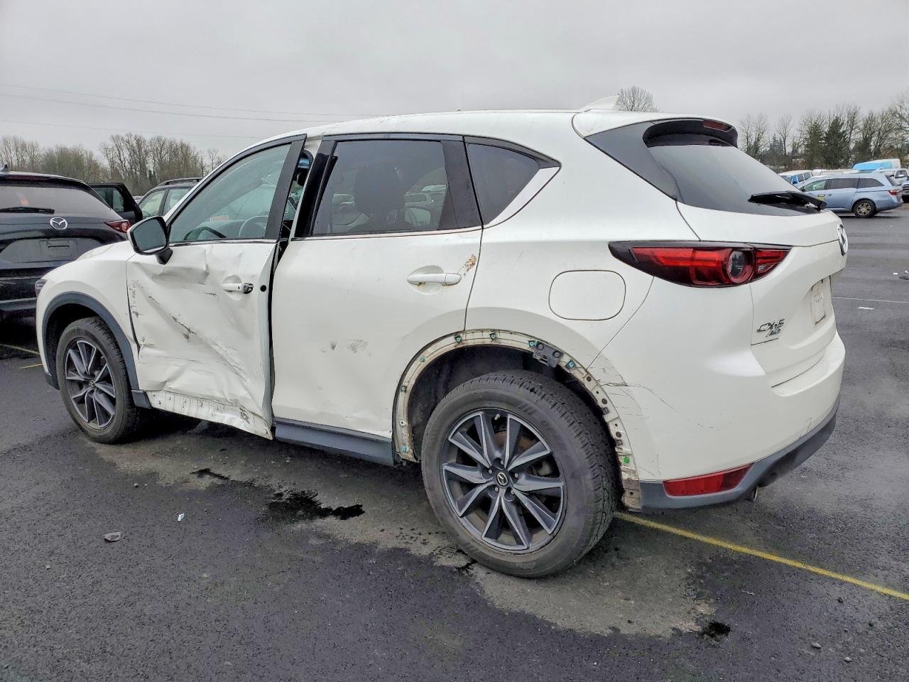 2017 MAZDA CX-5 GRAND TOURING photo 2
